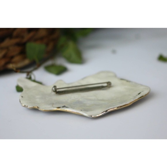 Large Ceramic Rhinoceros Brooch Gold Rimmed Safari African Animal Pin Art Wear - Picture 4 of 6